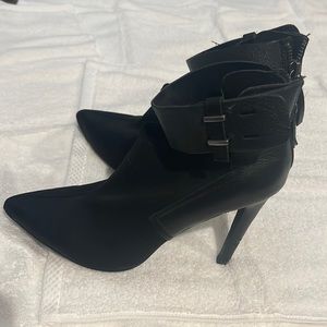 Joe’s Jeans fabric heel